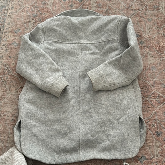 Belrose Shirt Jacket - Women's Gray Button-Up Coat - Picture 8 of 8